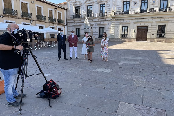 Telefónica realiza con CMM el primer directo de televisión con 5G sobre la banda de 700 MHz