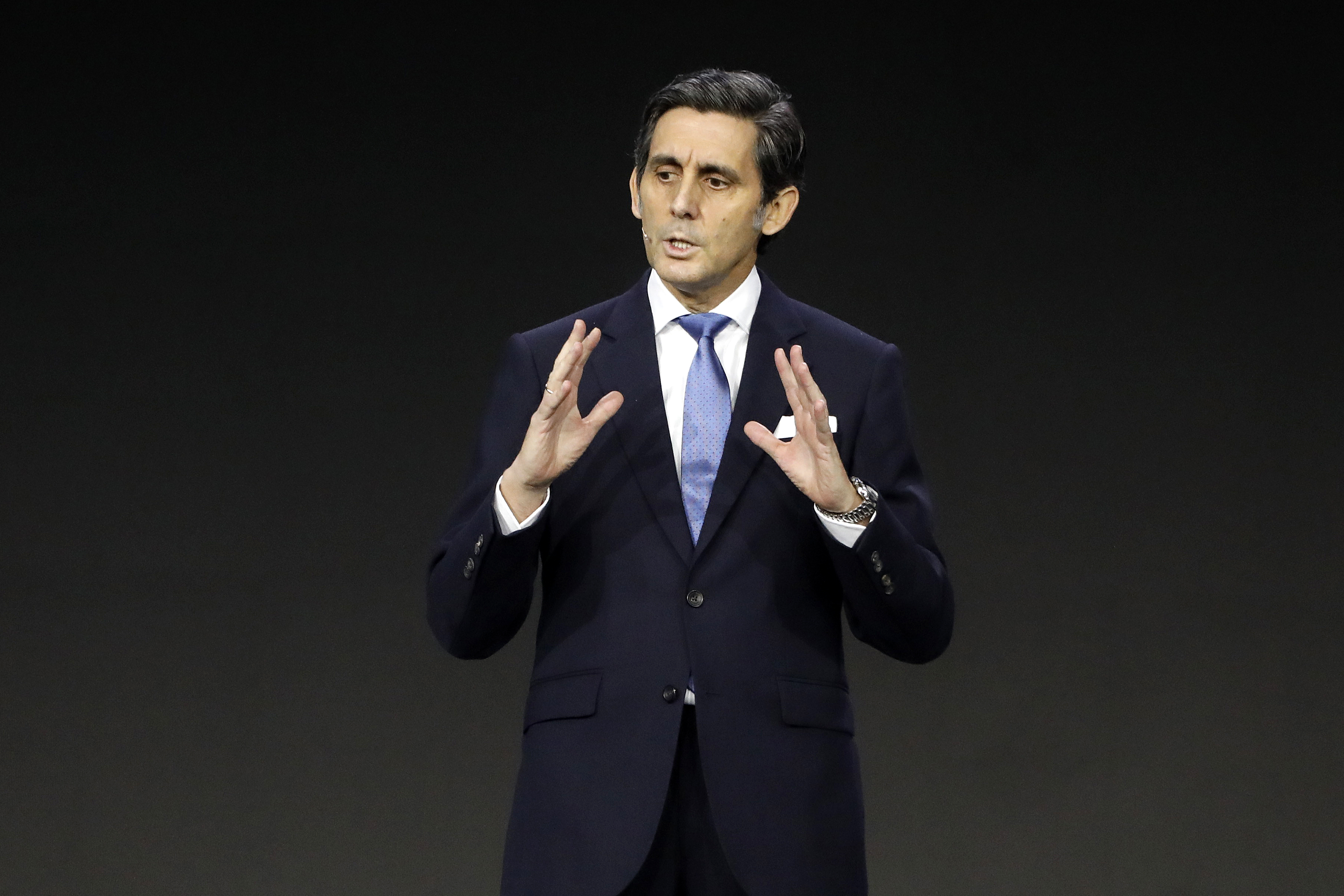 José María Álvarez-Pallete at the MWC 2022 Opening KeyNote - @Arduino Vannucchi