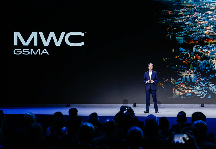 Telefónica and GSMA Chairman, José María Álvarez-Pallete, speaking at the opening session of the MWC23