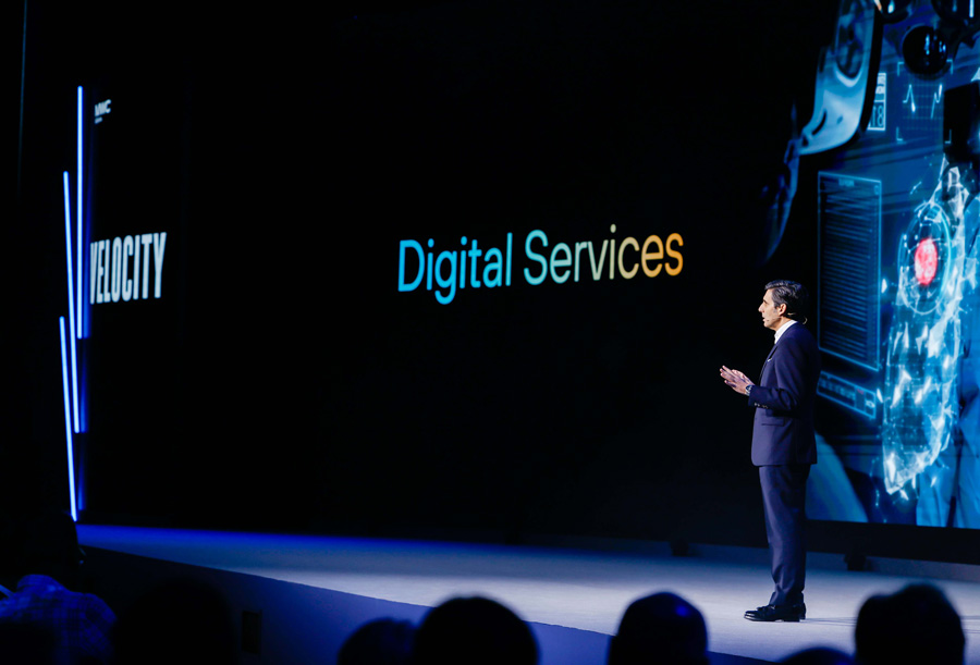 Telefónica and GSMA Chairman, José María Álvarez-Pallete, speaking at the opening session of the MWC23