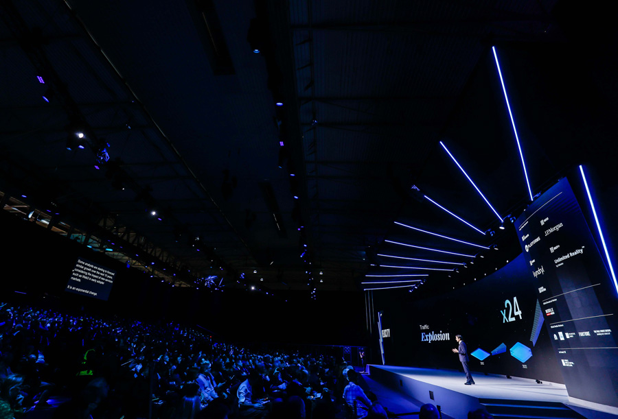 Telefónica and GSMA Chairman, José María Álvarez-Pallete, speaking at the opening session of the MWC23