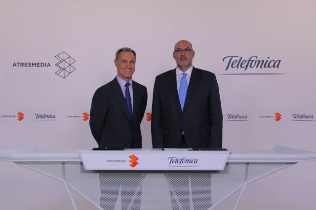 From left to right: Silvio González, CEO of Atresmedia, and Emilio Gayo, CEO of Telefónica España