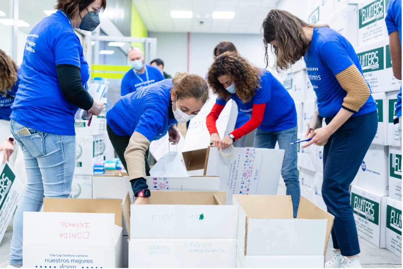 Telefónica volunteers organise collection of goods to be sent to Ukraine