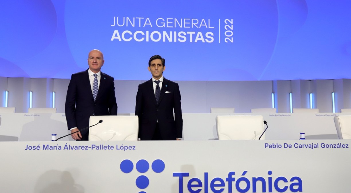 Ángel Vilá and José María Álvarez Pallete at General Shareholder's Meeting 2022