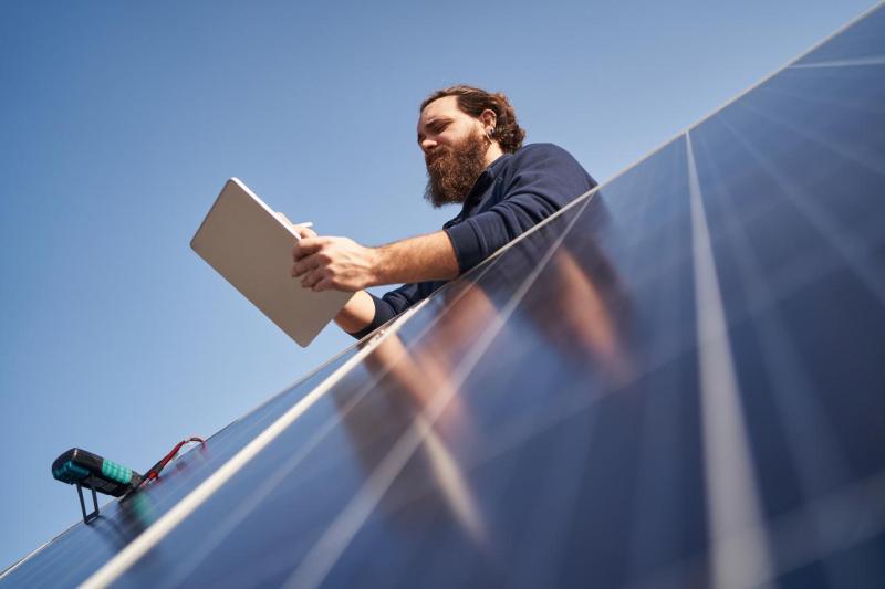 IoT devices and their impact on sustainability will provide solutions to improve the management of water savings and make energy use more efficient.