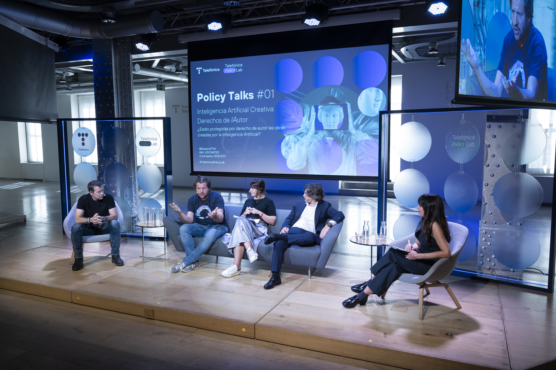 From left to right: De izquierda a derecha: David Hurtado, Abraham López, Carmen Páez, Alejandro Touriño y Marta Fernández