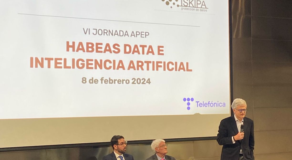 Telefónica hosts the 6th Conference of the Asociación Profesional Española de Privacidad