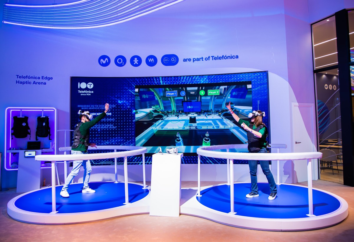 Telefónica incorporates haptic technology in an immersive experience generated from its network and the Edge