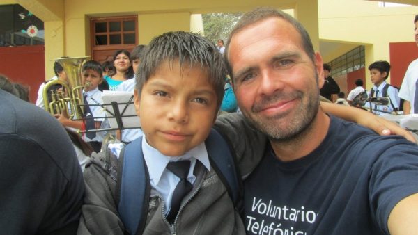 volunteering-changed-course-life_Alberto pordomingo