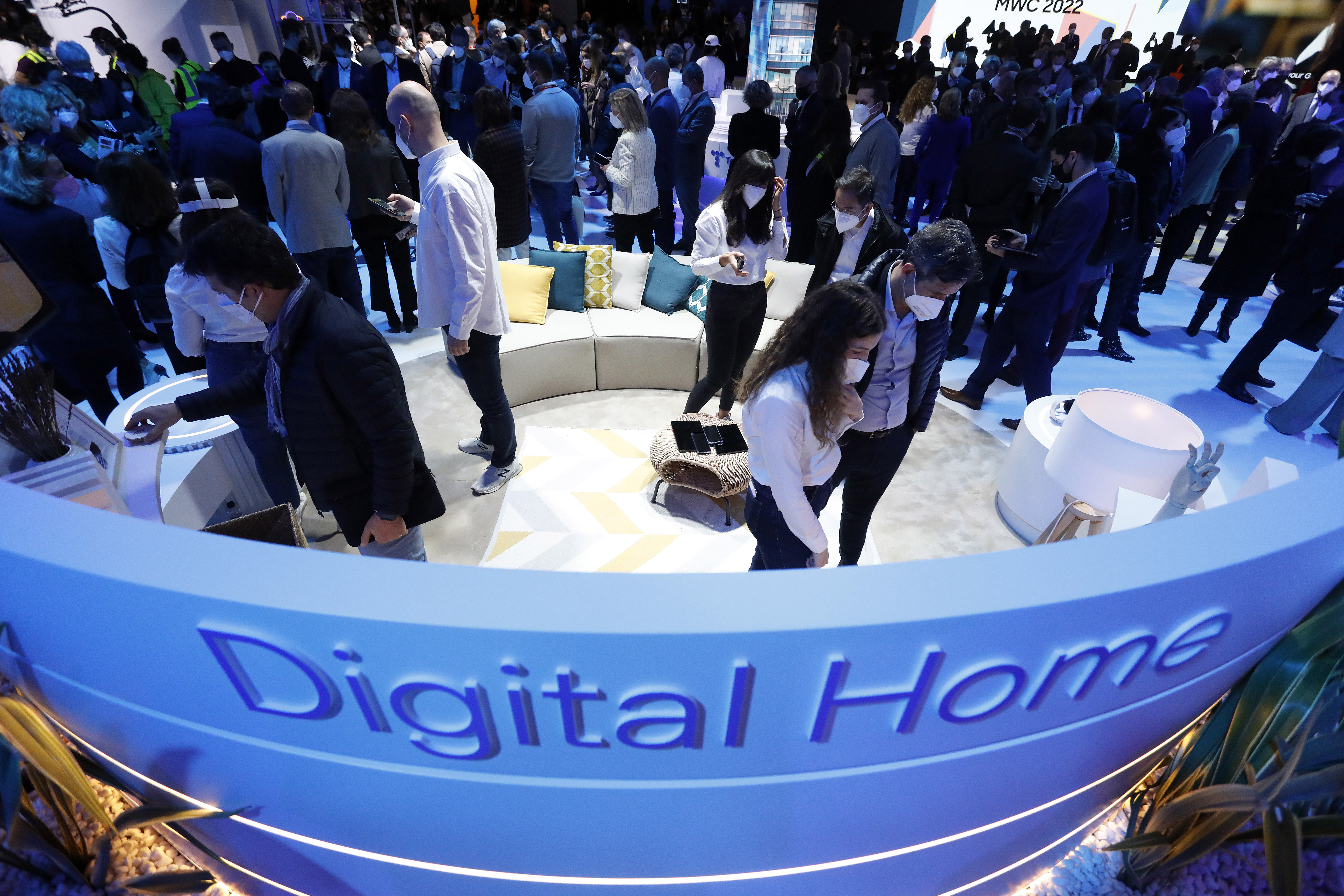 Stand de Telefónica en el MWC 2022 - @Arduino Vannucchi