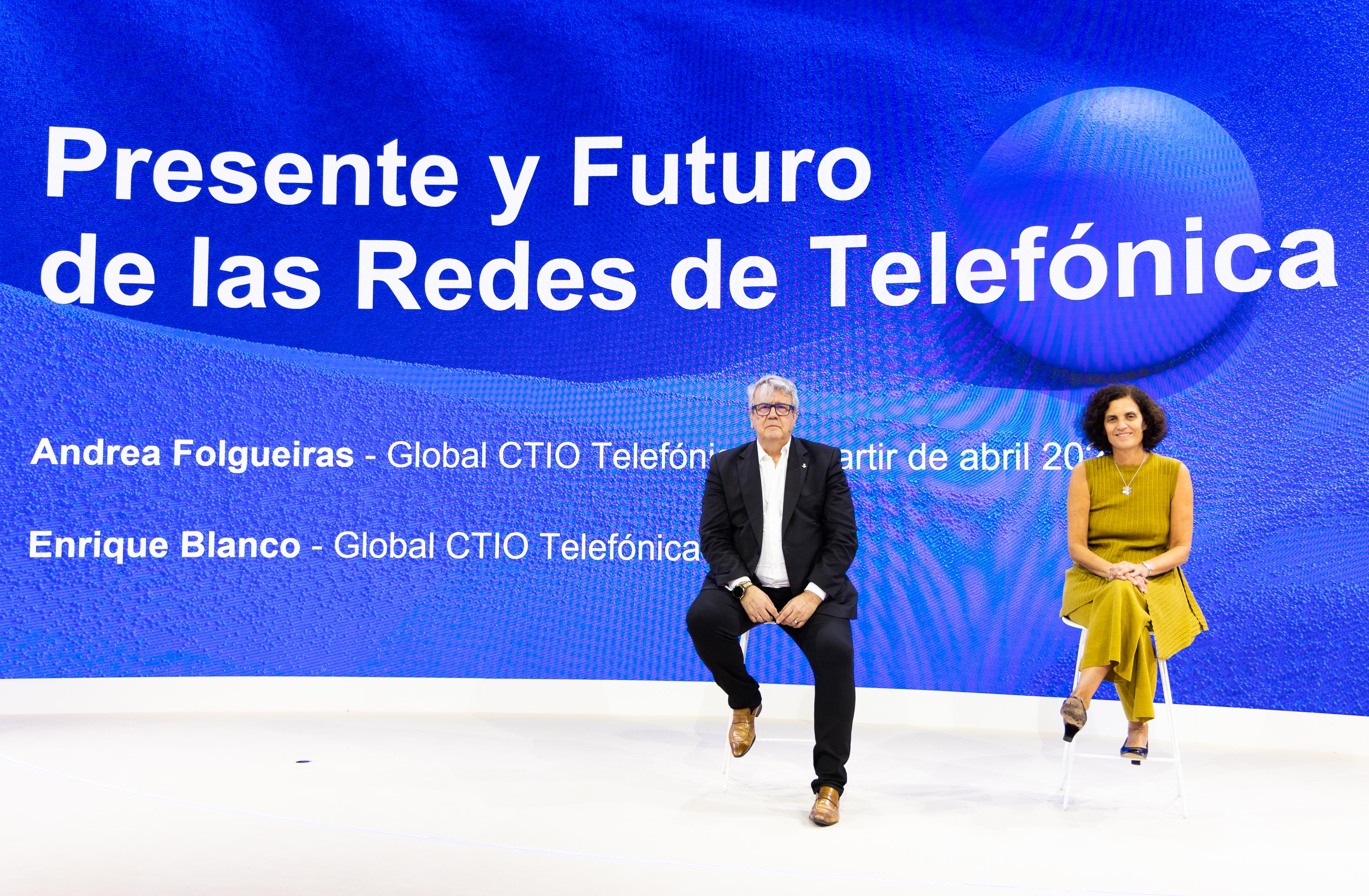 Enrique Blanco, CTIO global de Telefónica, y Andrea Folgueiras, CTIO de Telefónica Hispam y GCTIO global de la compañía a partir de abril, en la sesión ‘Presente y Futuro de las Redes de Telefónica”, en el stand de Telefónica en el MWC 2025.