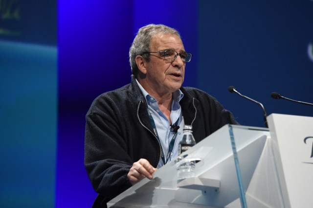 En la imagen el presidente de Telefónica, César Alierta durante su intervención en el encuentro de directivos de la compañía.