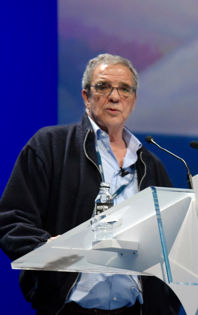 En la imagen el presidente de Telefónica, César Alierta durante su intervención en el encuentro de directivos de la compañía