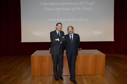 A la izquierda, Miguel Zugaza, director del Museo del Prado y Carlos López Blanco, director general de Asuntos Públicos y Regulación de Telefónica.