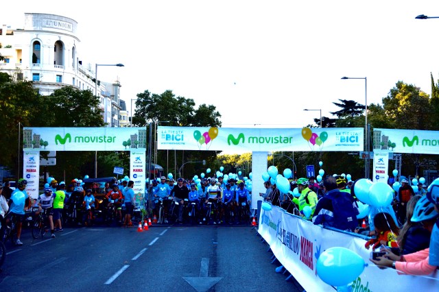 Alejandro Valverde (Movistar Team) estrena el maillot arcoíris de Campeón del Mundo de Ciclismo en la Fiesta de la Bici Movistar 2018