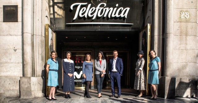 María Jesús Almazor, consejera delegada de Telefónica España; María Ferreras, vicepresidenta de desarrollo de negocio de Netflix para EMEA, y Sergio Oslé, presidente de Movistar+, en Telefónica Flagship Store