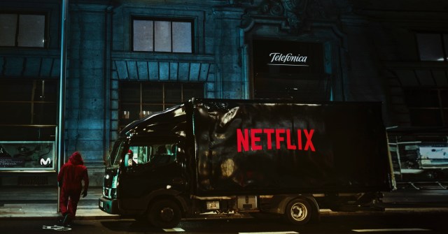 Fachada de Telefónica Flagship Store y llegada de Netflix