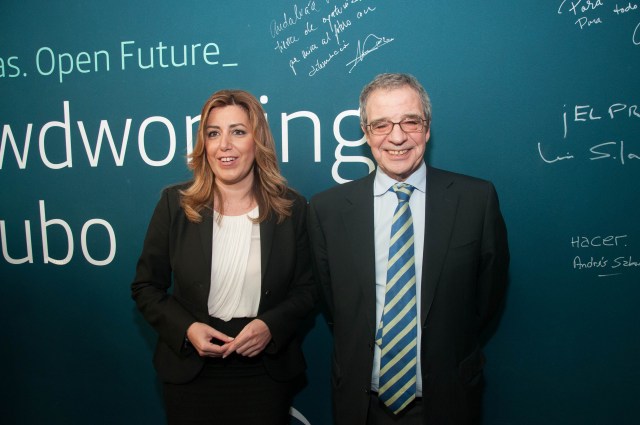 Foto 1 de 2
La presidenta de la Junta de Andalucía, Susana Díaz y el presidente de Telefónica, César Alierta