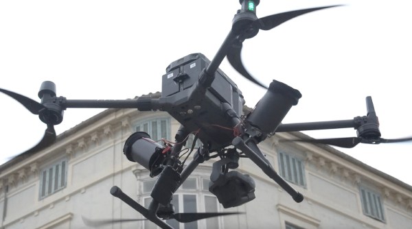 Foto Telefónica prueba el despliegue de drones para la transmisión de video de alta definición a través de tecnología 5G en red privada
