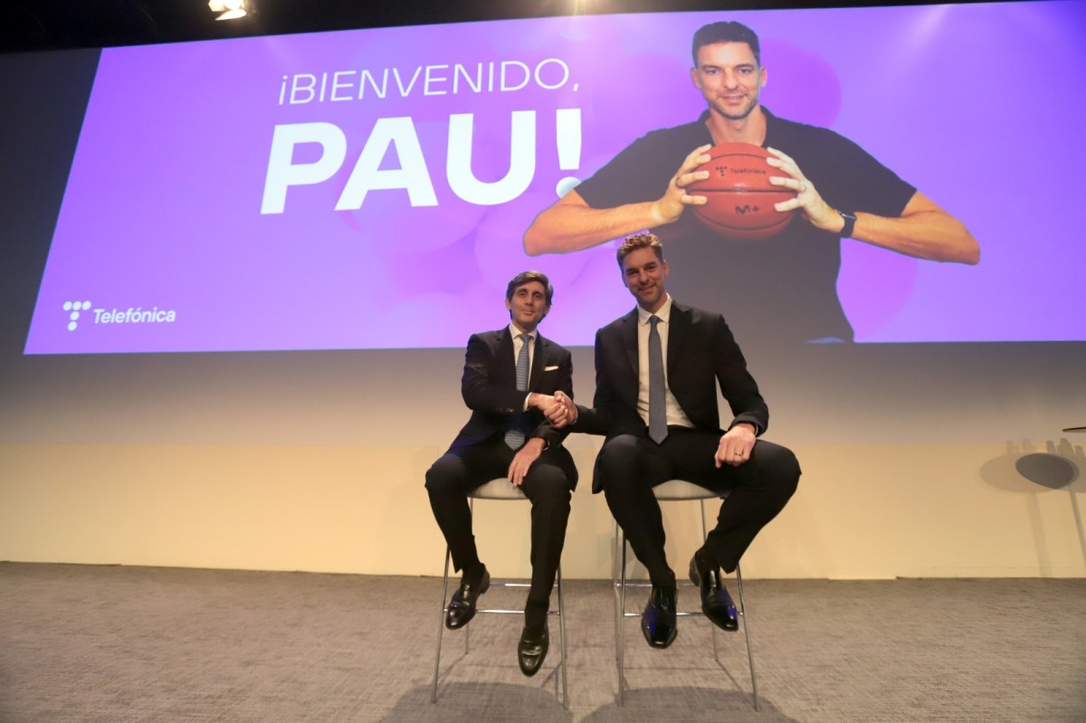 José María Álvarez-Pallete, presidente de Telefónica, y Pau Gasol, nuevo embajador de Telefónica