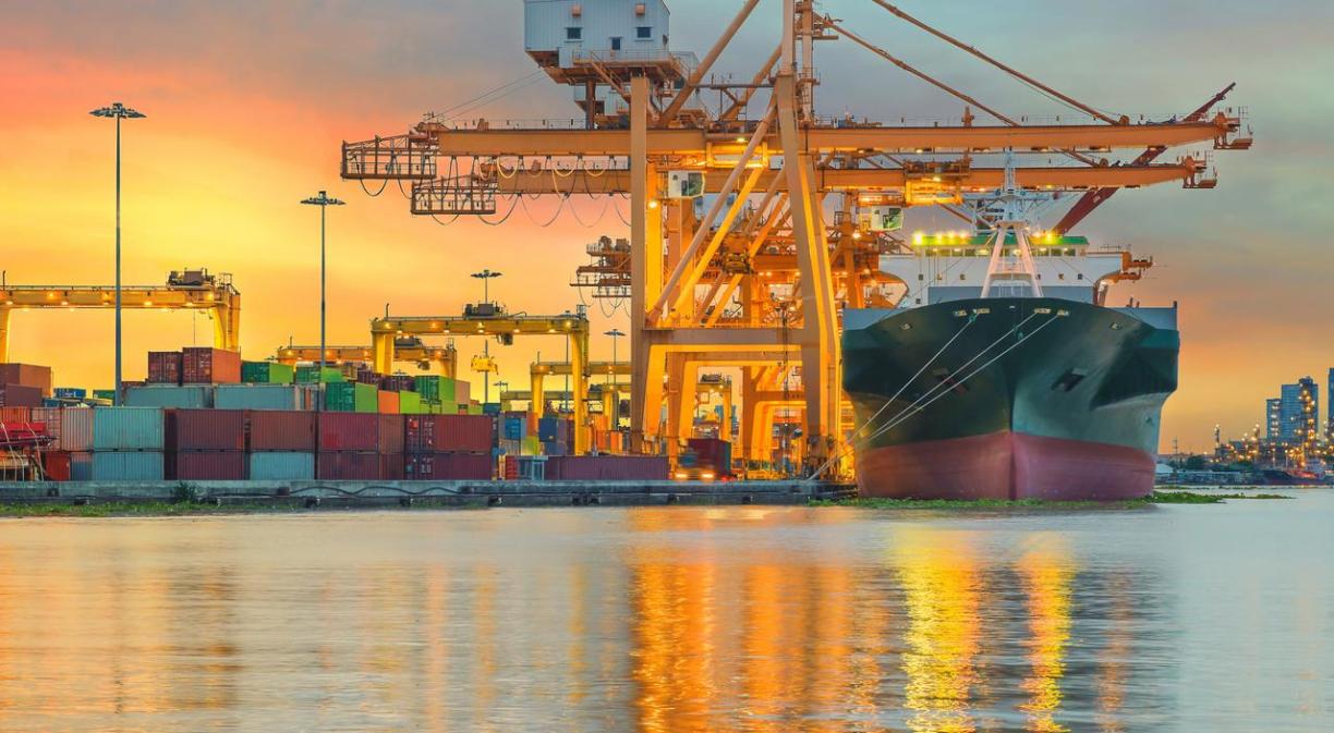 La digitalización de los puertos españoles reduce el riesgo de accidentes, optimiza el consumo de recursos naturales y automatiza las tareas más sencillas