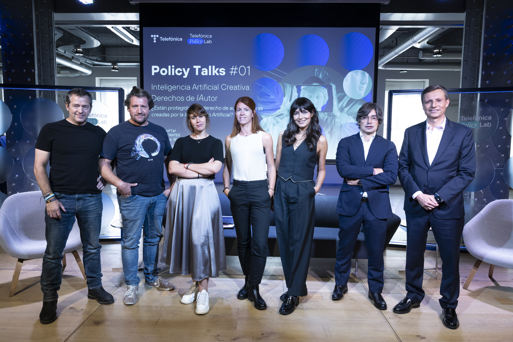 De izquierda a derecha: David Hurtado, Abraham López, Carmen Páez, Clara Ruipérez, Marta Fernández, Alejandro Touriño y Juan Montero