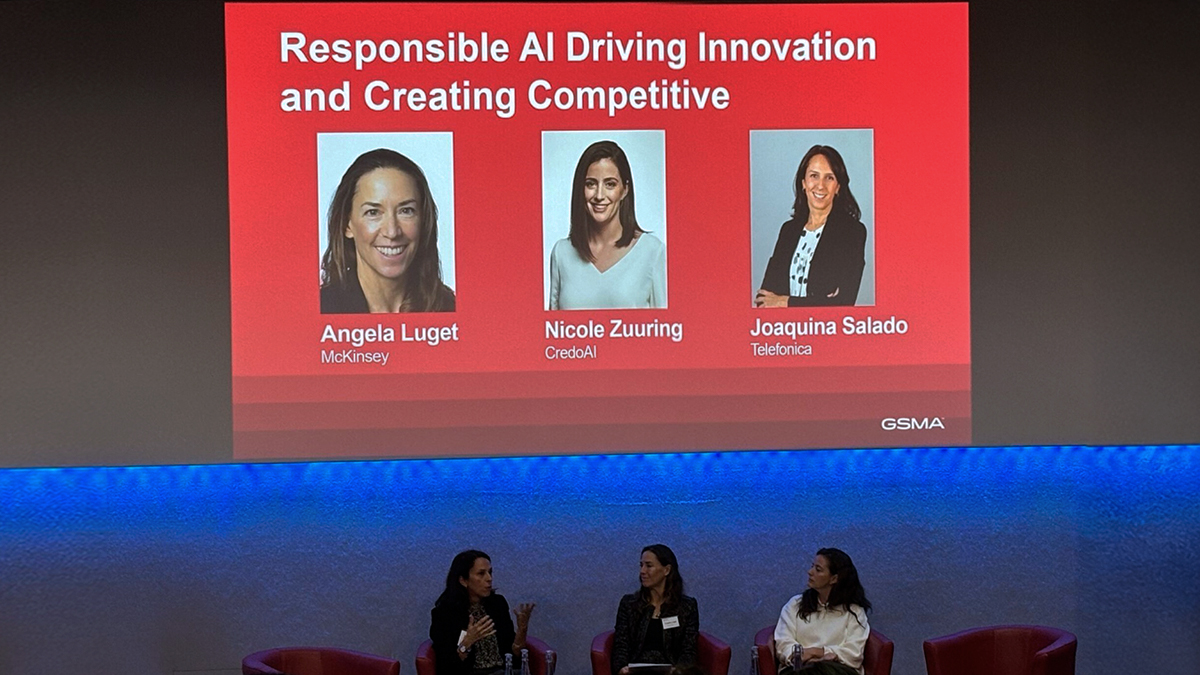 Participantes del panel Responsible AI Driving Innovation and Creating Competitive Advantage