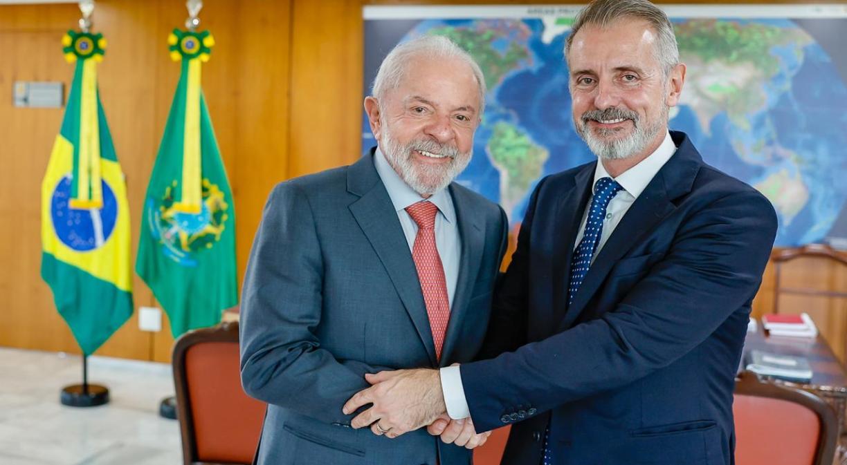 El presidente de Telefónica, Marc Murtra, junto con el presidente de Brasil, Luiz Inácio Lula da Silva